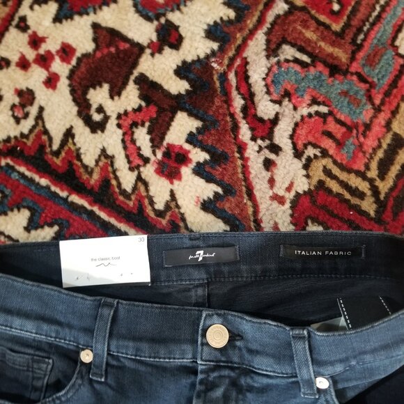 7 For All Mankind – Slim Illusion Bootcut Jeans – Sz 30 – Broadway – Long Inseam - Picture 3 of 15